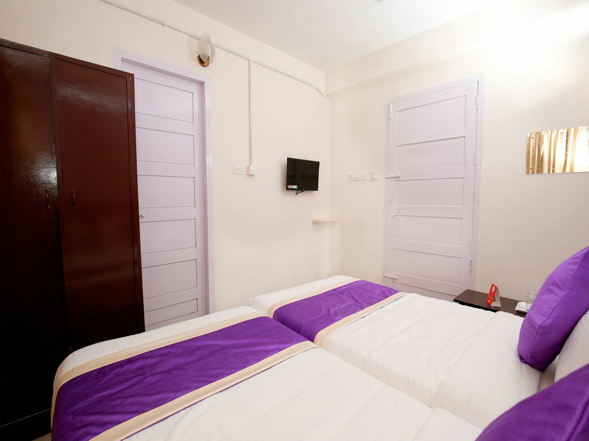 Oyo 9797 Hotel Vbee Plaza Thiruvananthapuram Extérieur photo