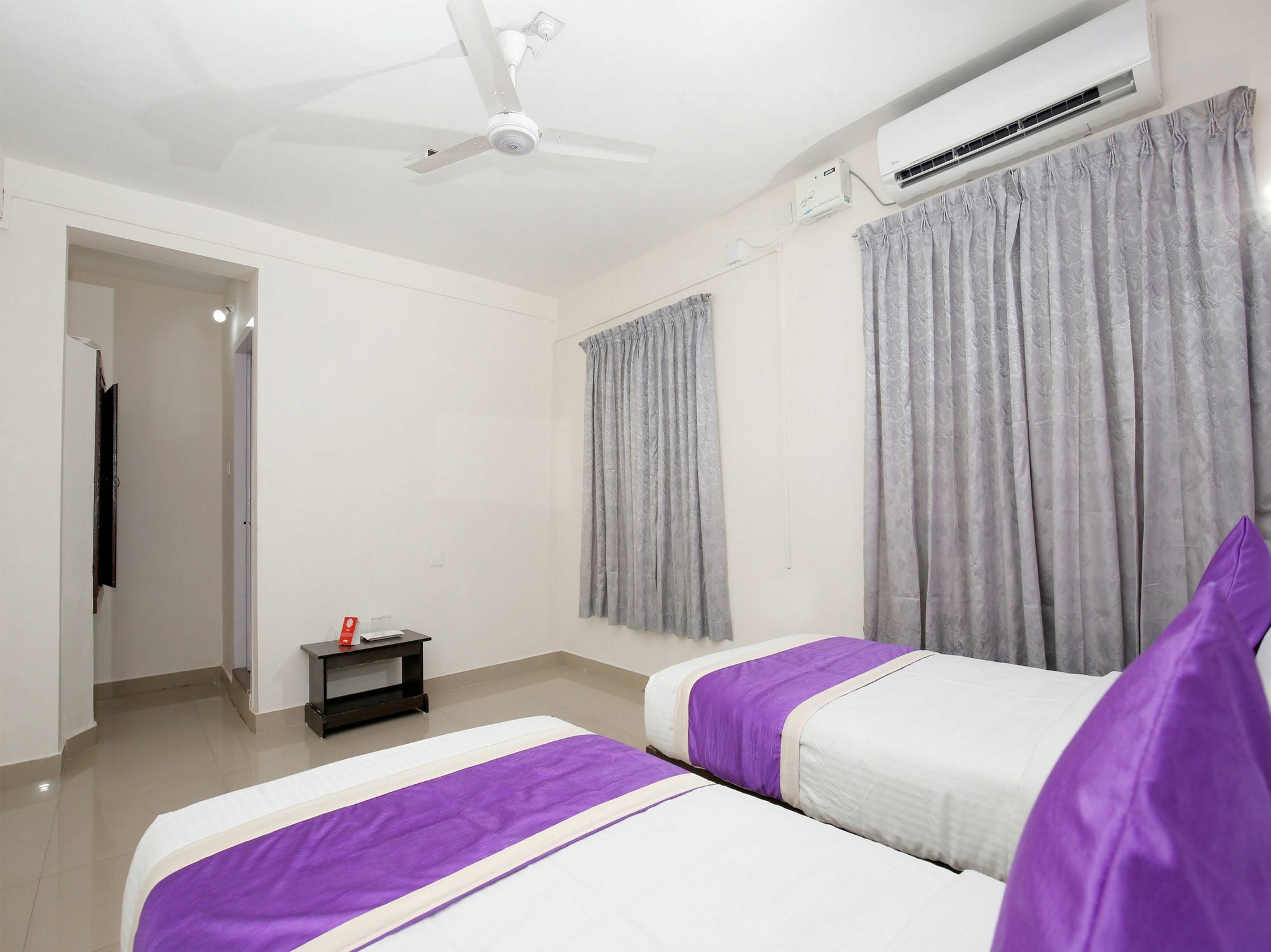 Oyo 9797 Hotel Vbee Plaza Thiruvananthapuram Extérieur photo
