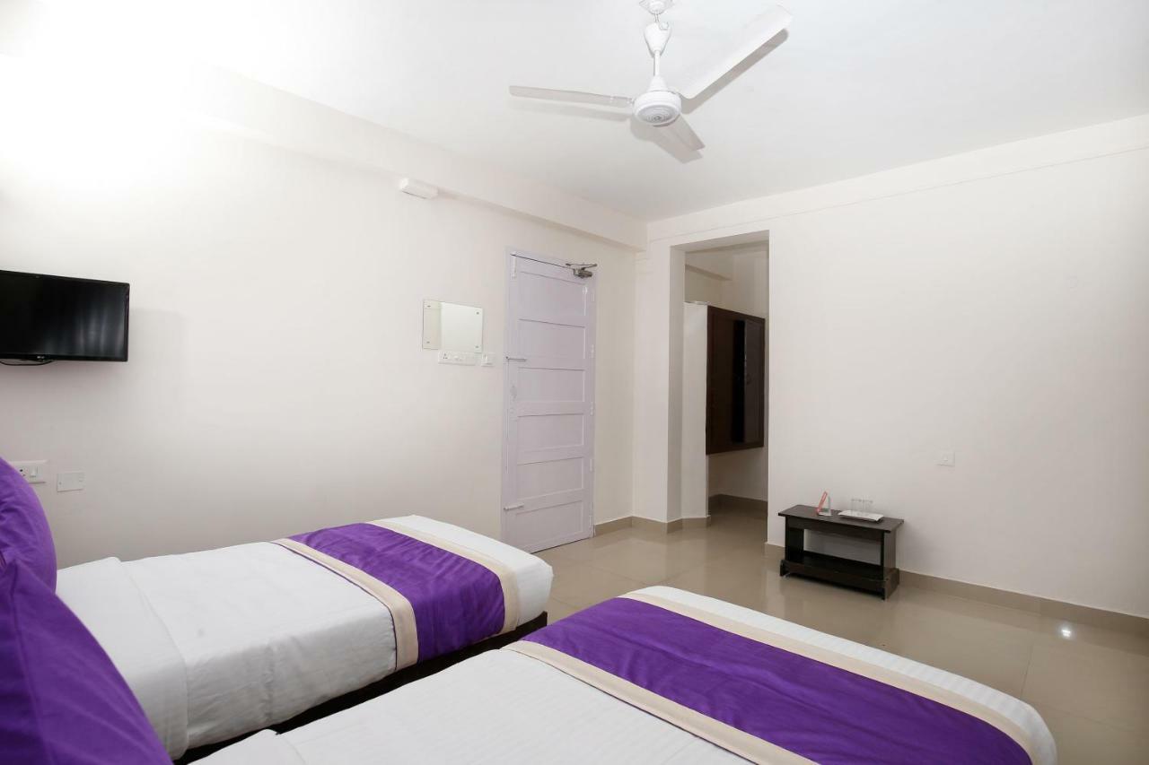 Oyo 9797 Hotel Vbee Plaza Thiruvananthapuram Extérieur photo